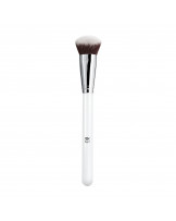 ilū 109 Angled Foundation Brush