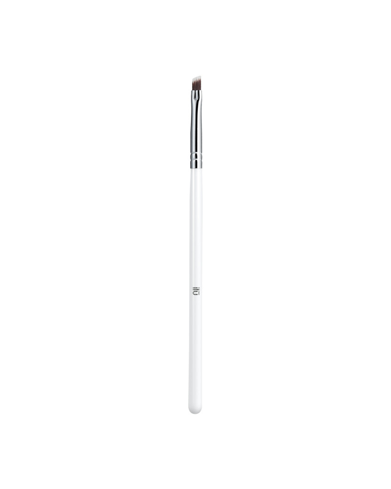 ilū 513 Angled Eyeliner Brush